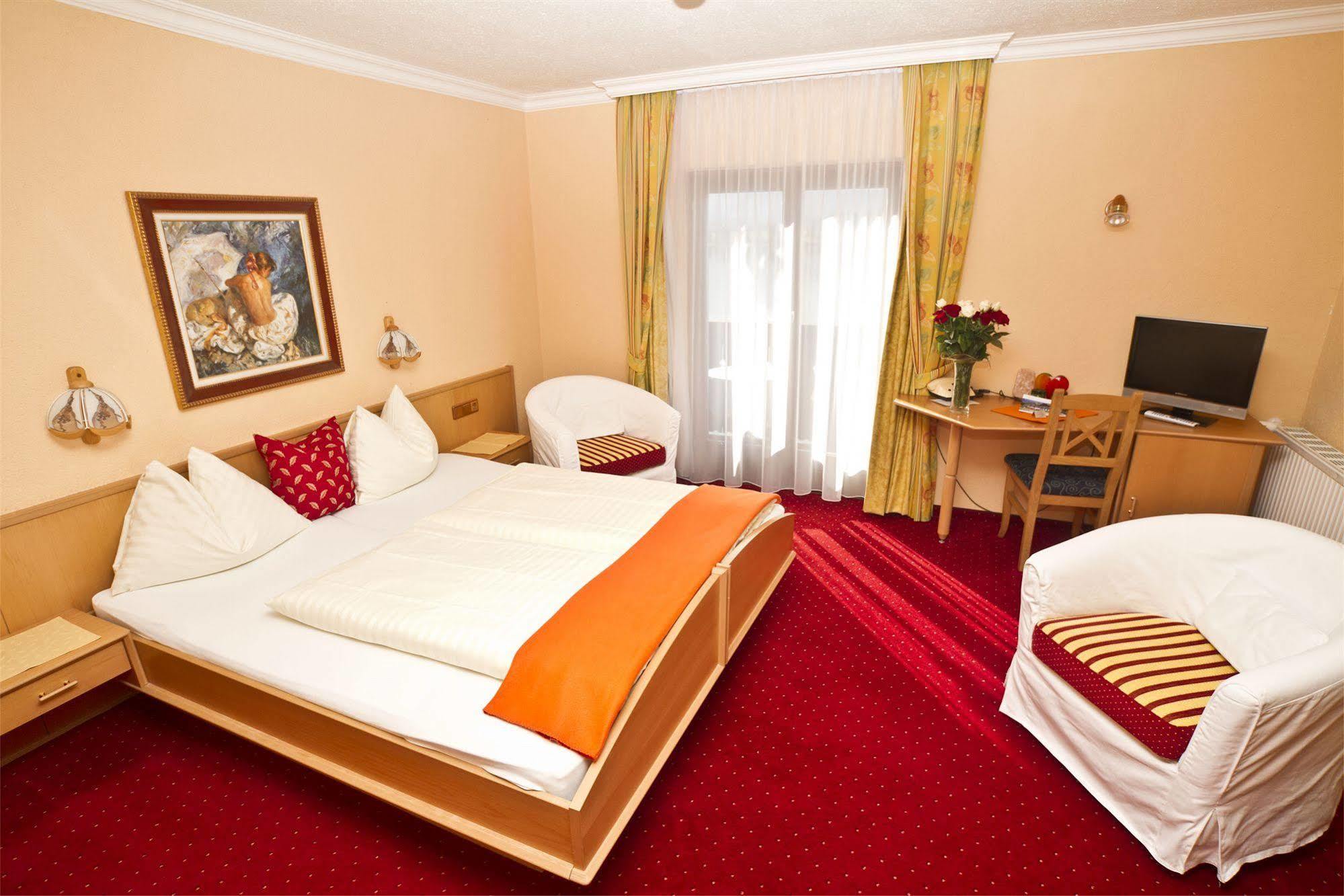 Hotel Seehang Garni Saint Wolfgang Екстериор снимка